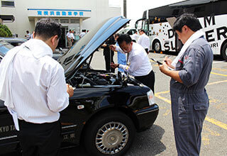 support-training-brush-img-maintenance.jpg